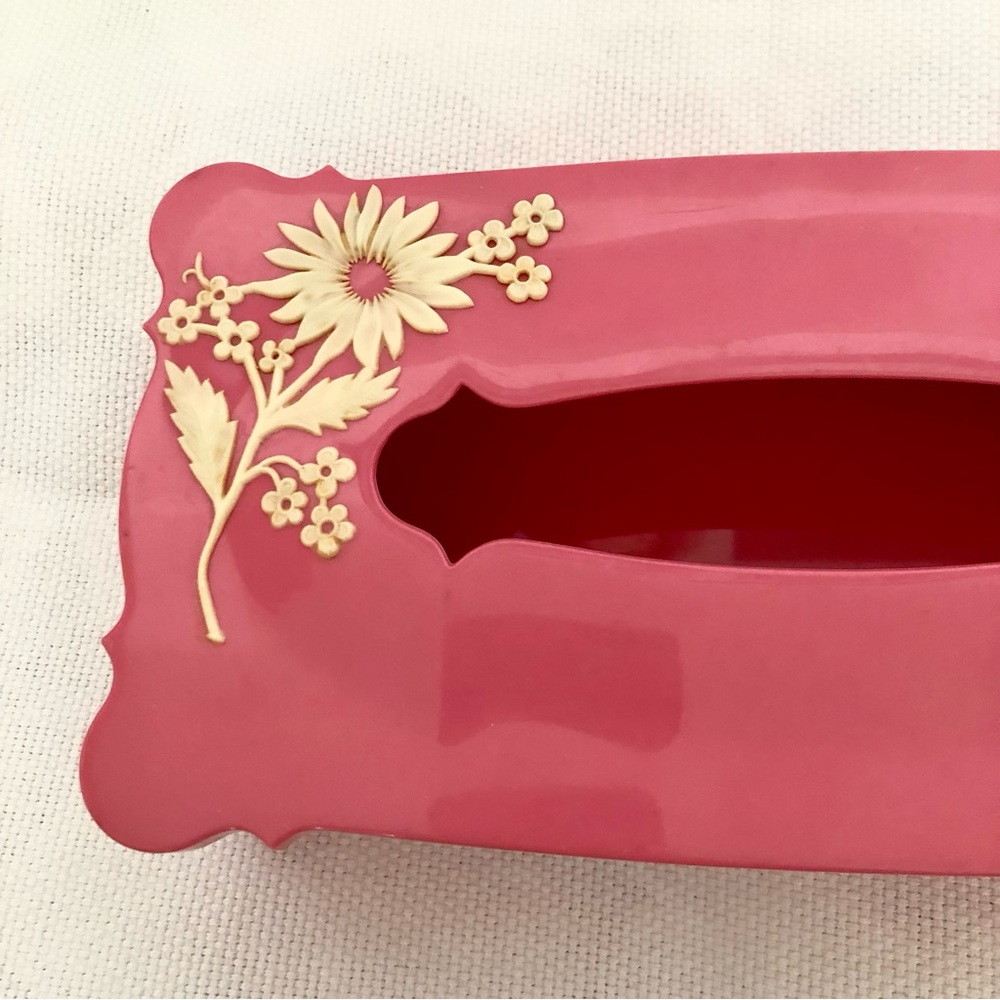 Vintage mid century 60's Plastic Pink Schwarz Bros Tissue Box Cover Floral - Picture 2 of 16